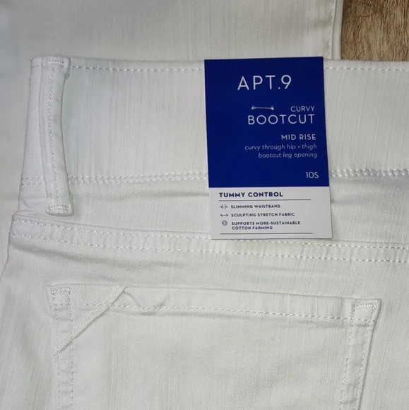 Apt 9 mid rise white stretch bootcut curvy tummy control jeans. Size 10S New - Picture 8 of 13